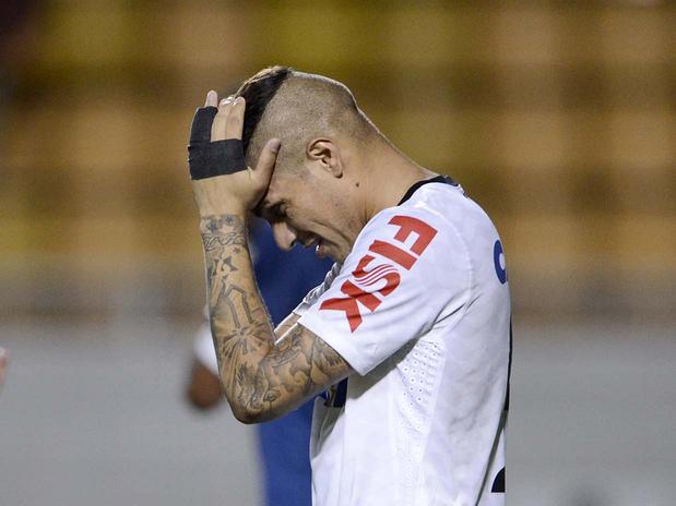 Corinthians vacila contra Penapolense e soma 8º empate no Paulista