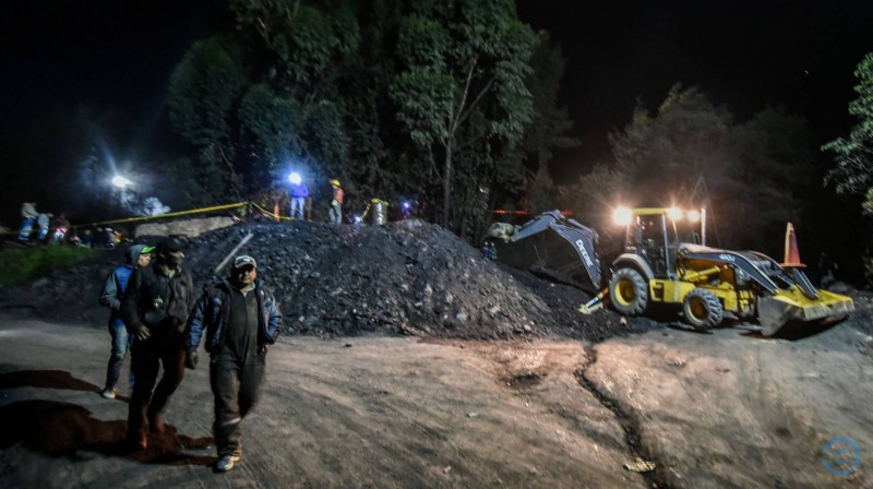 Sobe para oito o número de mortos em explosão de mina ilegal na Colômbia