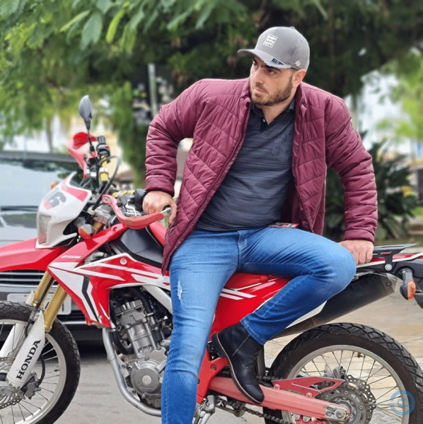 Sobrinho de Bolsonaro vai a júri popular por tentativa de feminicídio