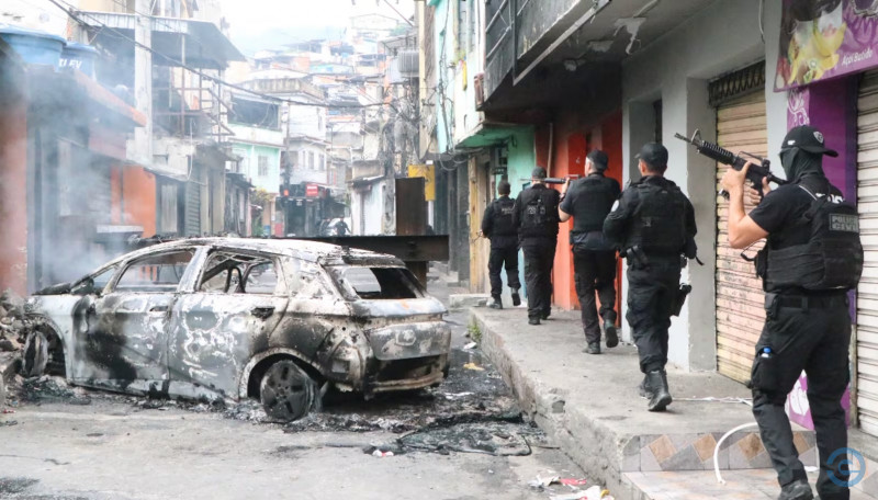 Complexos do Alemão e da Penha: megaoperação contra o CV deixa 24 mortos e 81 presos