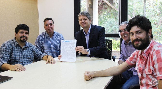 Governo entrega licença para projeto de 20 usinas fotovoltaicas